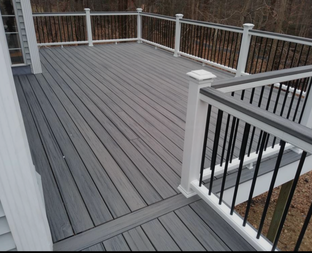 Back deck with railings